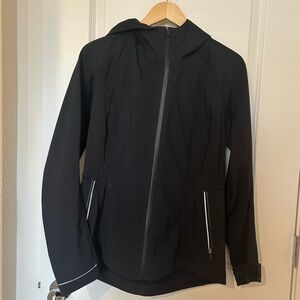 Lululemon | Cross Chill Rain Jacket | Great Condition | Size 10